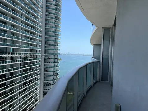 488 NE 18th Street Miami FL 33132