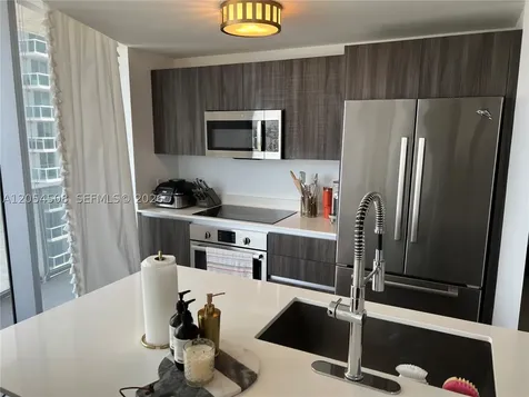 488 NE 18th Street Miami FL 33132