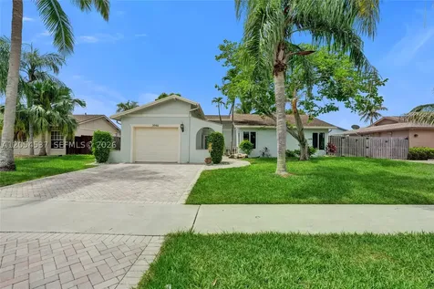 3946 NW 1st Drive Deerfield Beach FL 33442