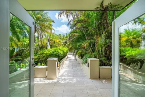 7855 SW 83rd Court Miami FL 33143