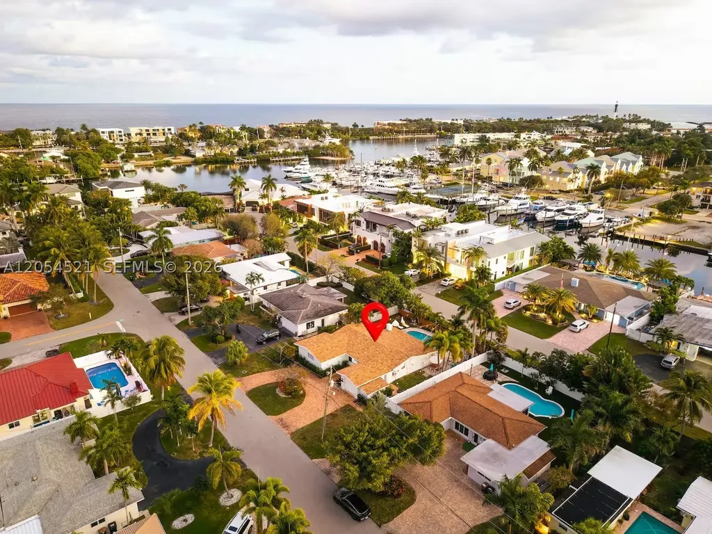 2784 NE 30th Street Lighthouse Point FL 33064