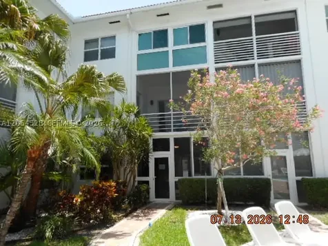 1461 S Ocean Boulevard Lauderdale By The Sea FL 33062