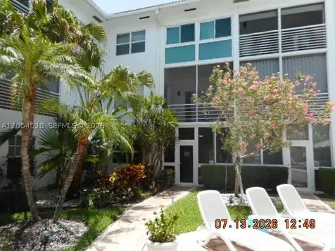 1461 S Ocean Boulevard Lauderdale By The Sea FL 33062