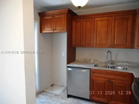 1461 S Ocean Boulevard Lauderdale By The Sea FL 33062