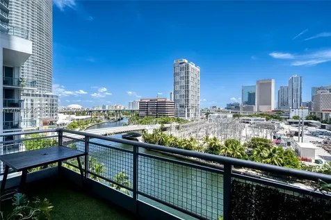 690 SW 1st Court Miami FL 33130