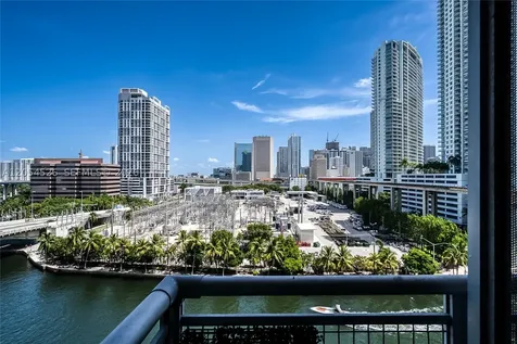 690 SW 1st Court Miami FL 33130