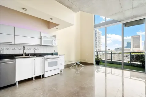 690 SW 1st Court Miami FL 33130