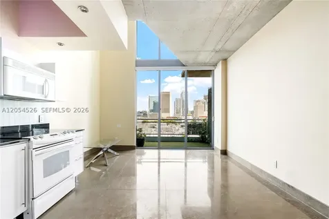 690 SW 1st Court Miami FL 33130