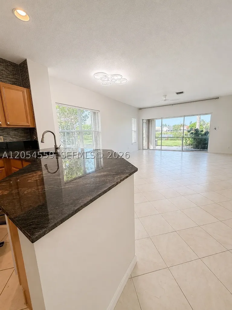 7337 Smithbrooke Drive Lake Worth FL 33467