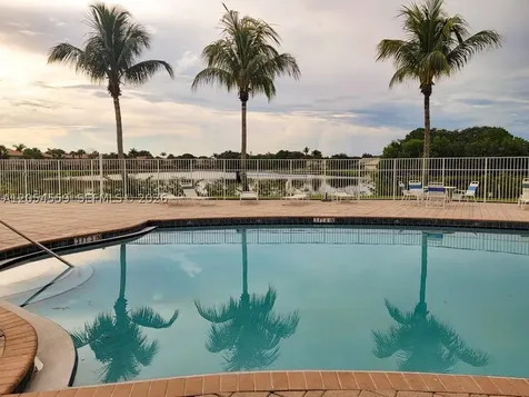 7337 Smithbrooke Drive Lake Worth FL 33467
