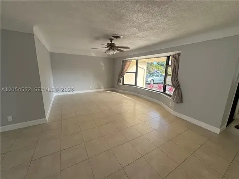 1109 SE 10th Street Deerfield Beach FL 33441