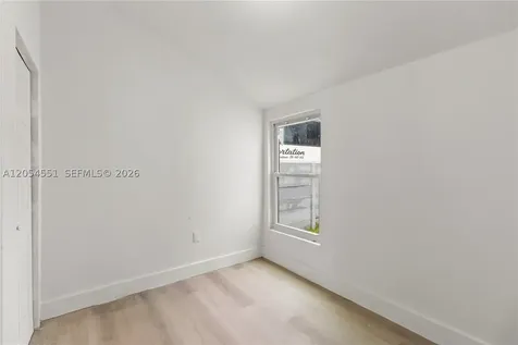 3527 NW 34th Street Miami FL 33142