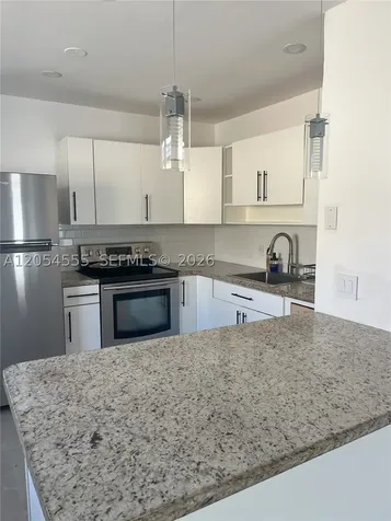 2783 SW 33rd Avenue Miami FL 33133
