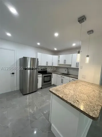 2783 SW 33rd Avenue Miami FL 33133