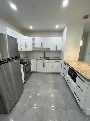 2783 SW 33rd Avenue Miami FL 33133
