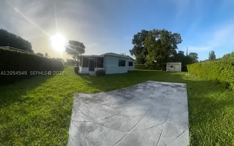 14590 NW 10th Avenue Miami FL 33168