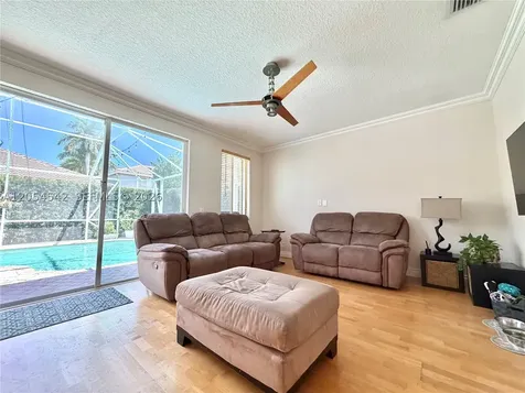 477 Fishtail Terrace Weston FL 33327