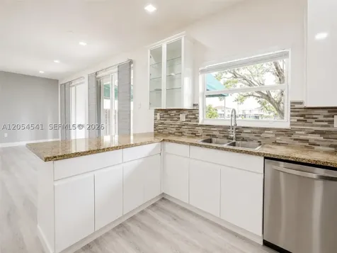 10956 NW 73rd Street Doral FL 33178