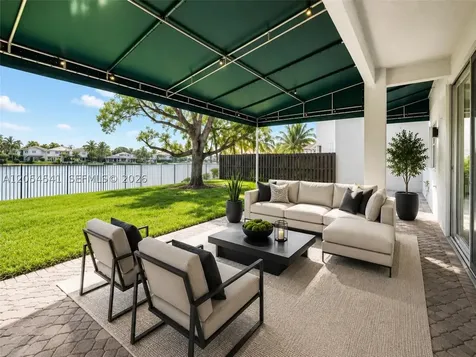 10956 NW 73rd Street Doral FL 33178
