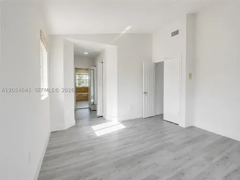 10956 NW 73rd Street Doral FL 33178