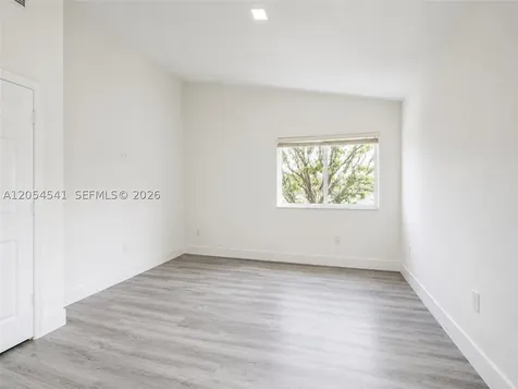 10956 NW 73rd Street Doral FL 33178