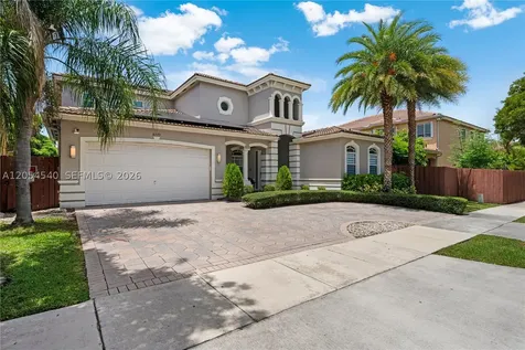 8770 SW 204th Street Cutler Bay FL 33189