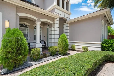 8770 SW 204th Street Cutler Bay FL 33189