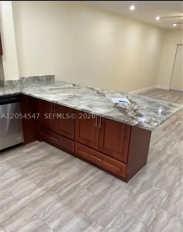 200 Ashbury Road Hollywood FL 33024