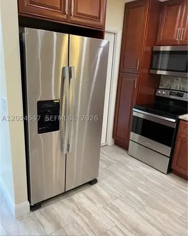 200 Ashbury Road Hollywood FL 33024