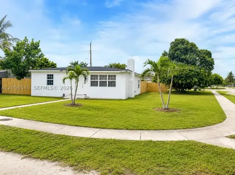 646 Aspen Road West Palm Beach FL 33409