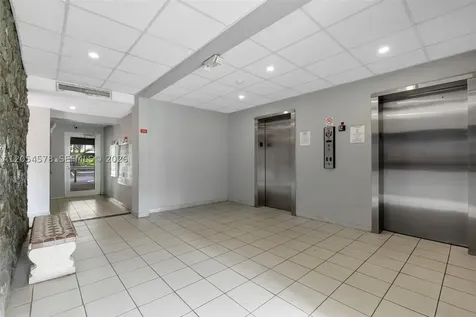 900 SW 84th Avenue Miami FL 33144