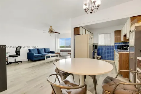 900 SW 84th Avenue Miami FL 33144