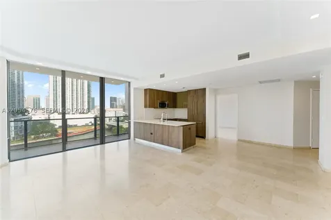88 SW 7th Street Miami FL 33130
