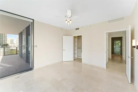 88 SW 7th Street Miami FL 33130