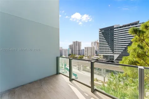 88 SW 7th Street Miami FL 33130