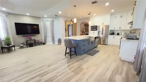 1247 NW 165th Avenue Pembroke Pines FL 33028