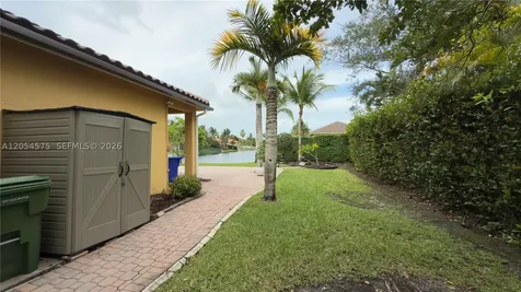 1247 NW 165th Avenue Pembroke Pines FL 33028