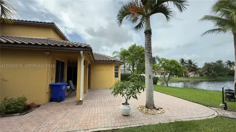 1247 NW 165th Avenue Pembroke Pines FL 33028