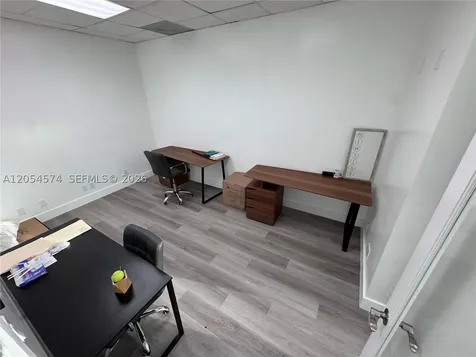 1333 E University Drive Plantation FL 33324