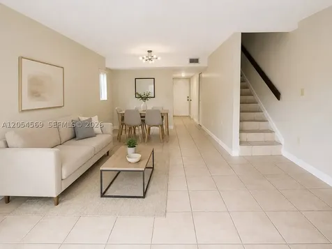 8650 SW 109th Avenue Miami FL 33173