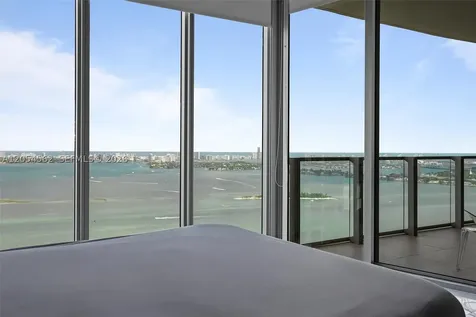 2900 NE 7th Avenue Miami FL 33137