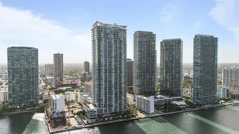 2900 NE 7th Avenue Miami FL 33137