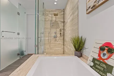 2900 NE 7th Avenue Miami FL 33137