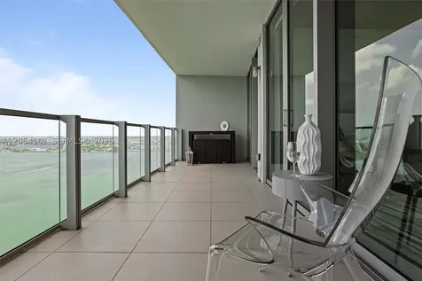 2900 NE 7th Avenue Miami FL 33137