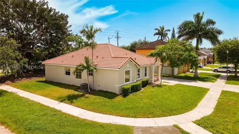 12971 SW 200th Terrace Miami FL 33177