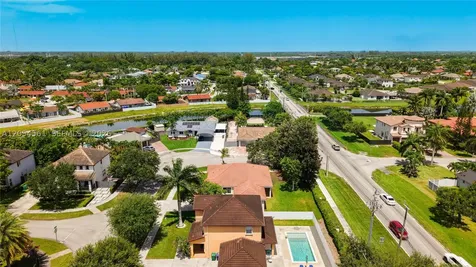 12971 SW 200th Terrace Miami FL 33177