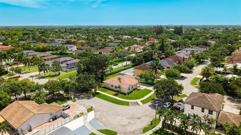 12971 SW 200th Terrace Miami FL 33177