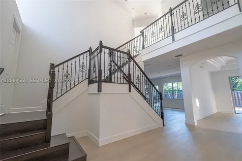 11213 NW 71st Terrace Doral FL 33178