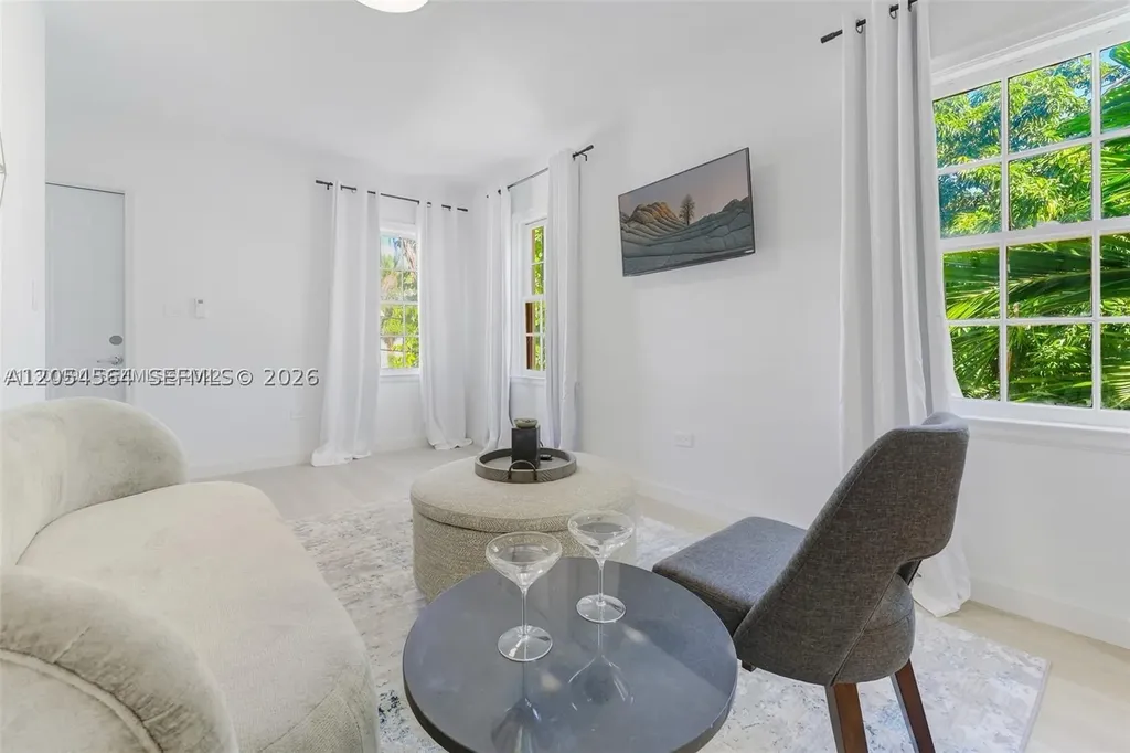 421 75th Street Miami Beach FL 33141