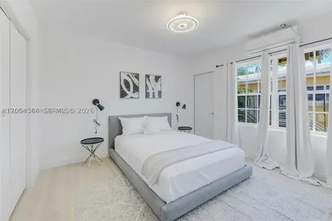 421 75th Street Miami Beach FL 33141